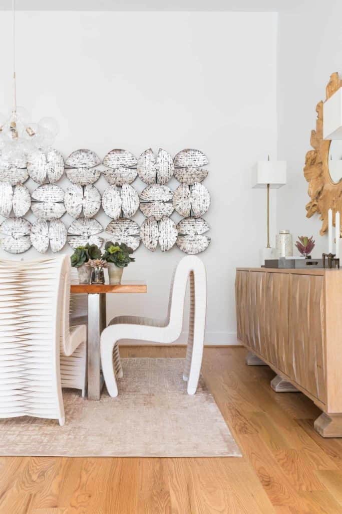 Romantic and Modern neutral dining room - Laura U Interior Design