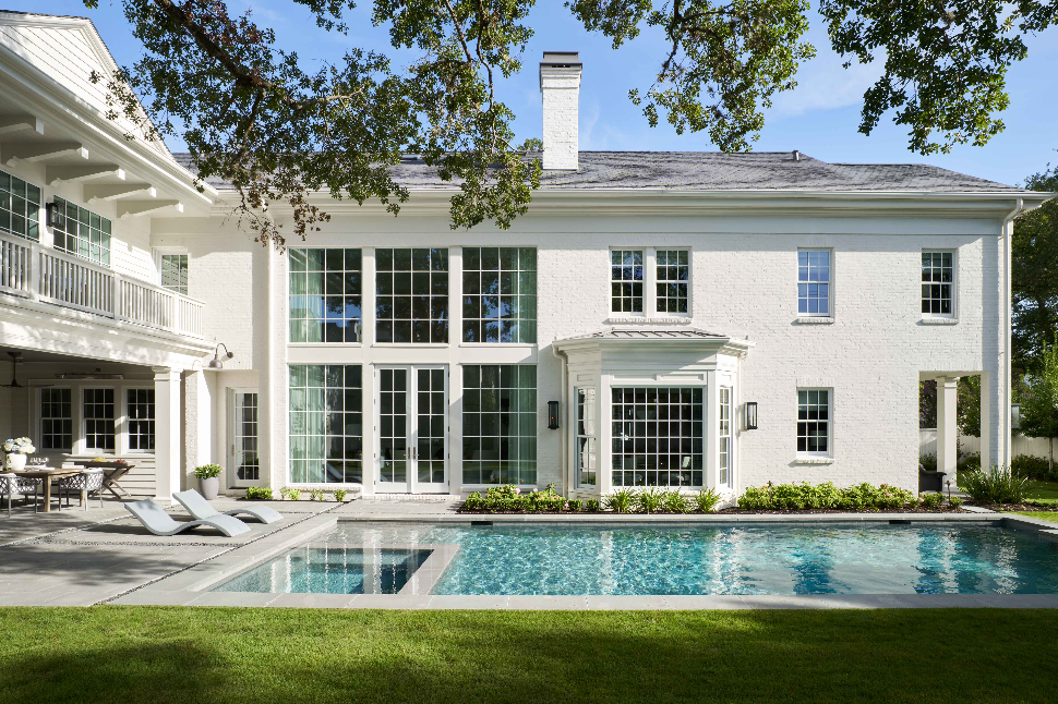 Back of the House: Enjoy Our Virtual Home Tour of Colonial Drive