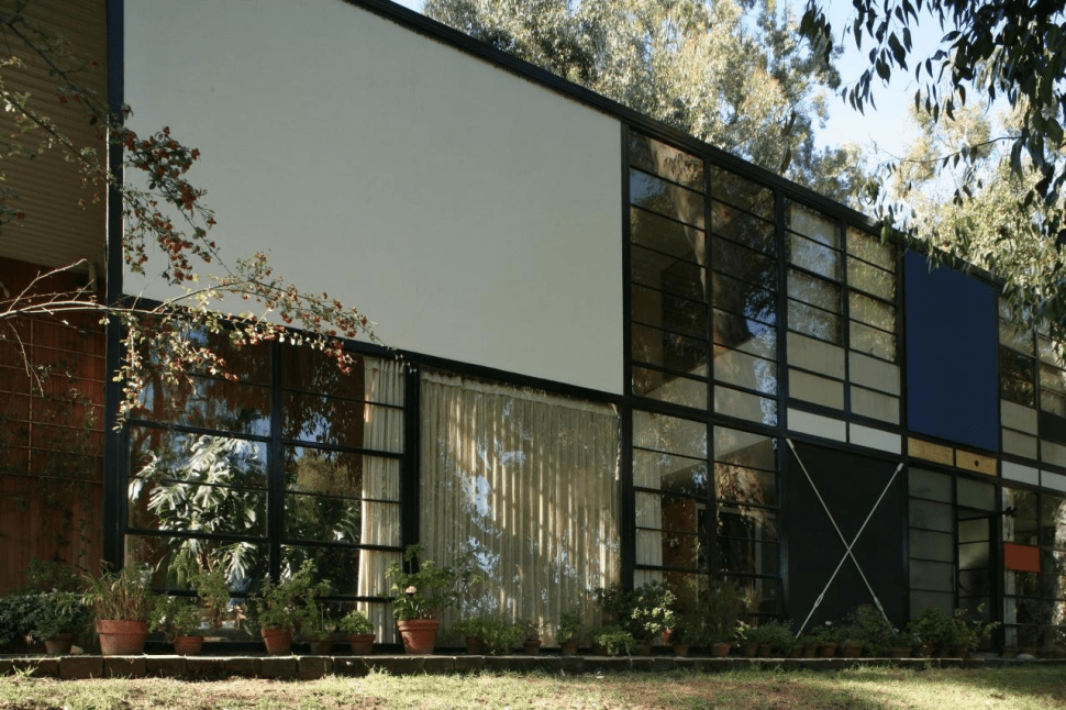 Mid-century modern architecture design in Eames house by Charles and Ray Eames. 