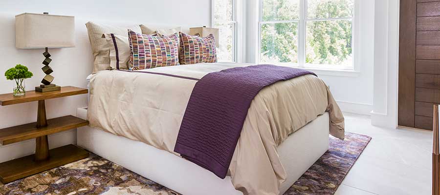 How to Pick the Perfect Pillow Styles for a Polished Bedroom